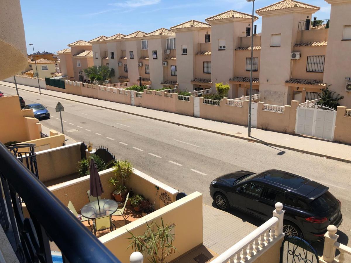 New Apartment In Torrevieja , Punta Prima Orihuela Costa With Pool Exterior foto