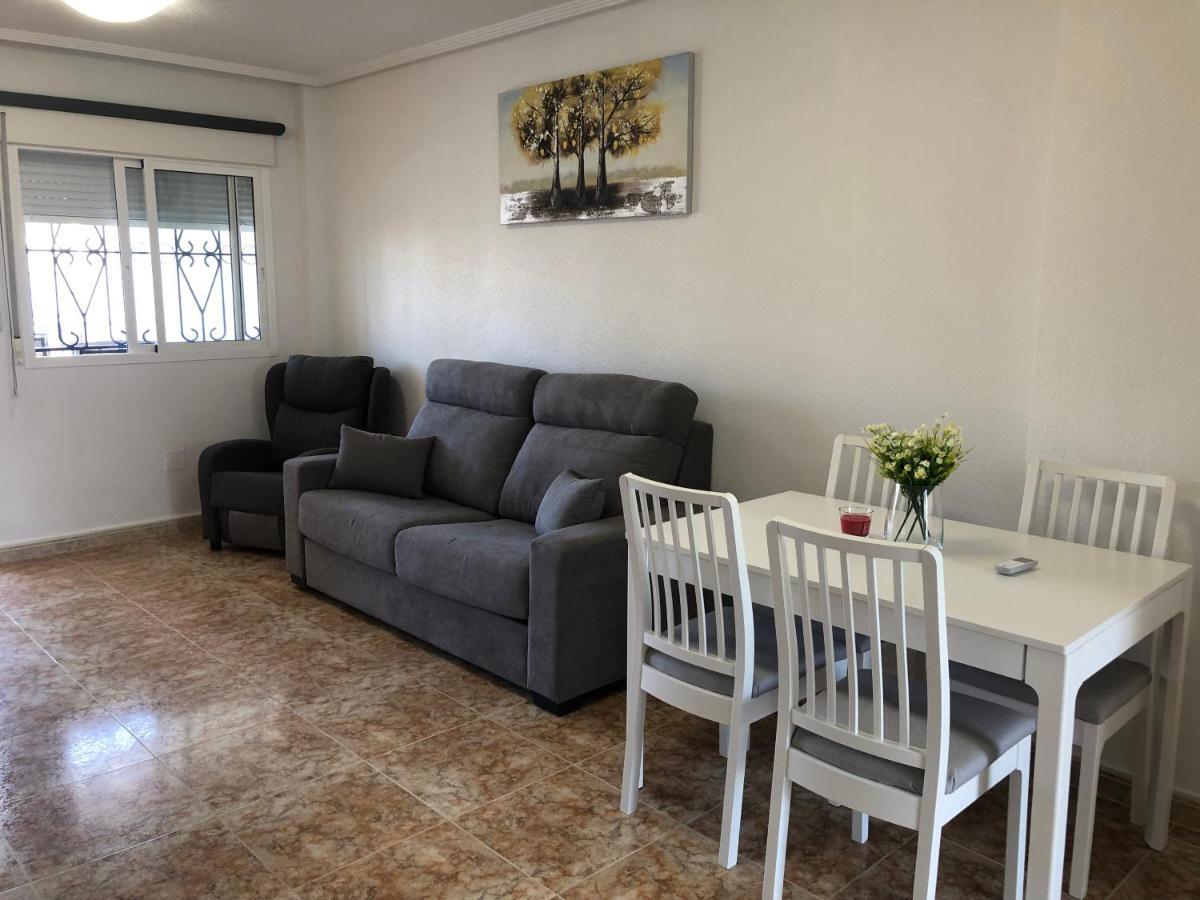 New Apartment In Torrevieja , Punta Prima Orihuela Costa With Pool Exterior foto