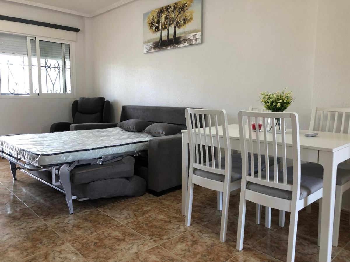 New Apartment In Torrevieja , Punta Prima Orihuela Costa With Pool Exterior foto