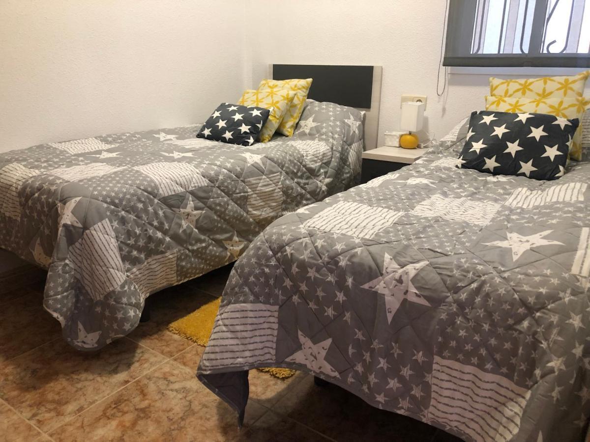 New Apartment In Torrevieja , Punta Prima Orihuela Costa With Pool Exterior foto